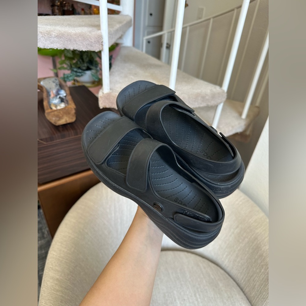 Crocs Skyline Platform Sandals Women’s 8 - Picture 2 of 8